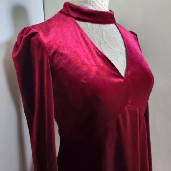 Romeo & Juliet Couture Burgundy Velvet Choker Dress Sz S - Picture 2 of 14